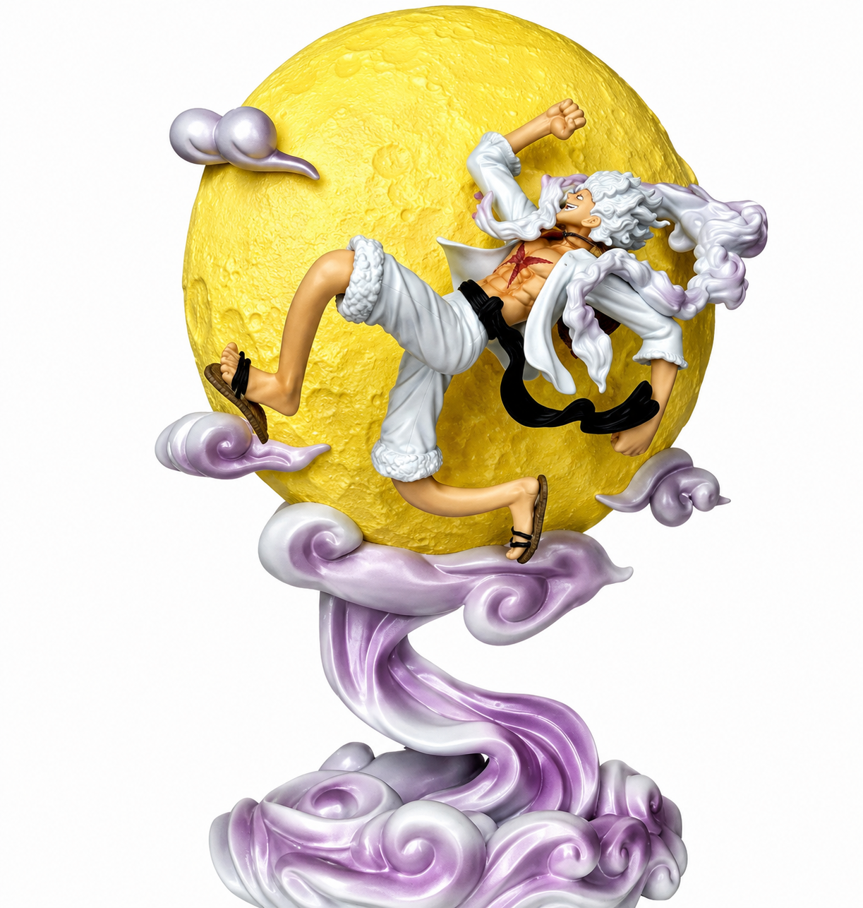 LUFFY MOON ACTION FIGURE WITH LIGHT